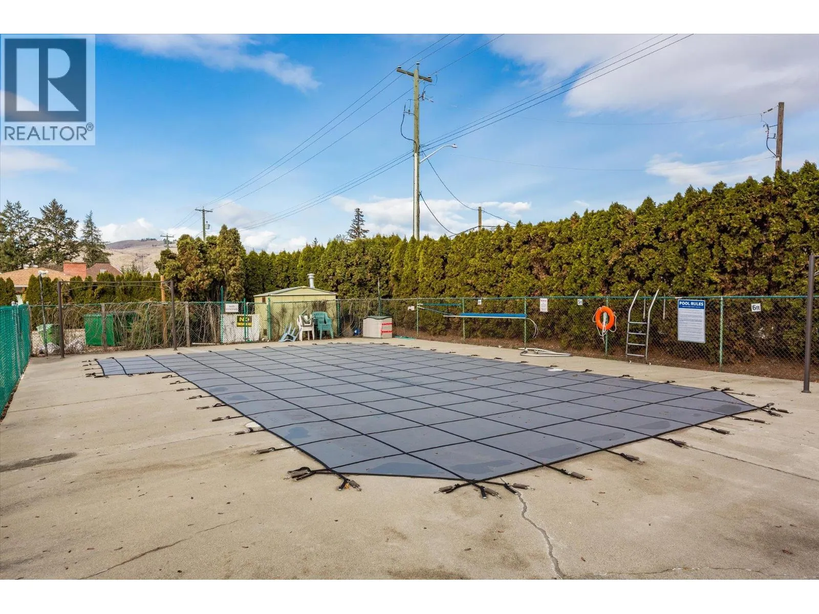 2100 43 Avenue Unit# 409