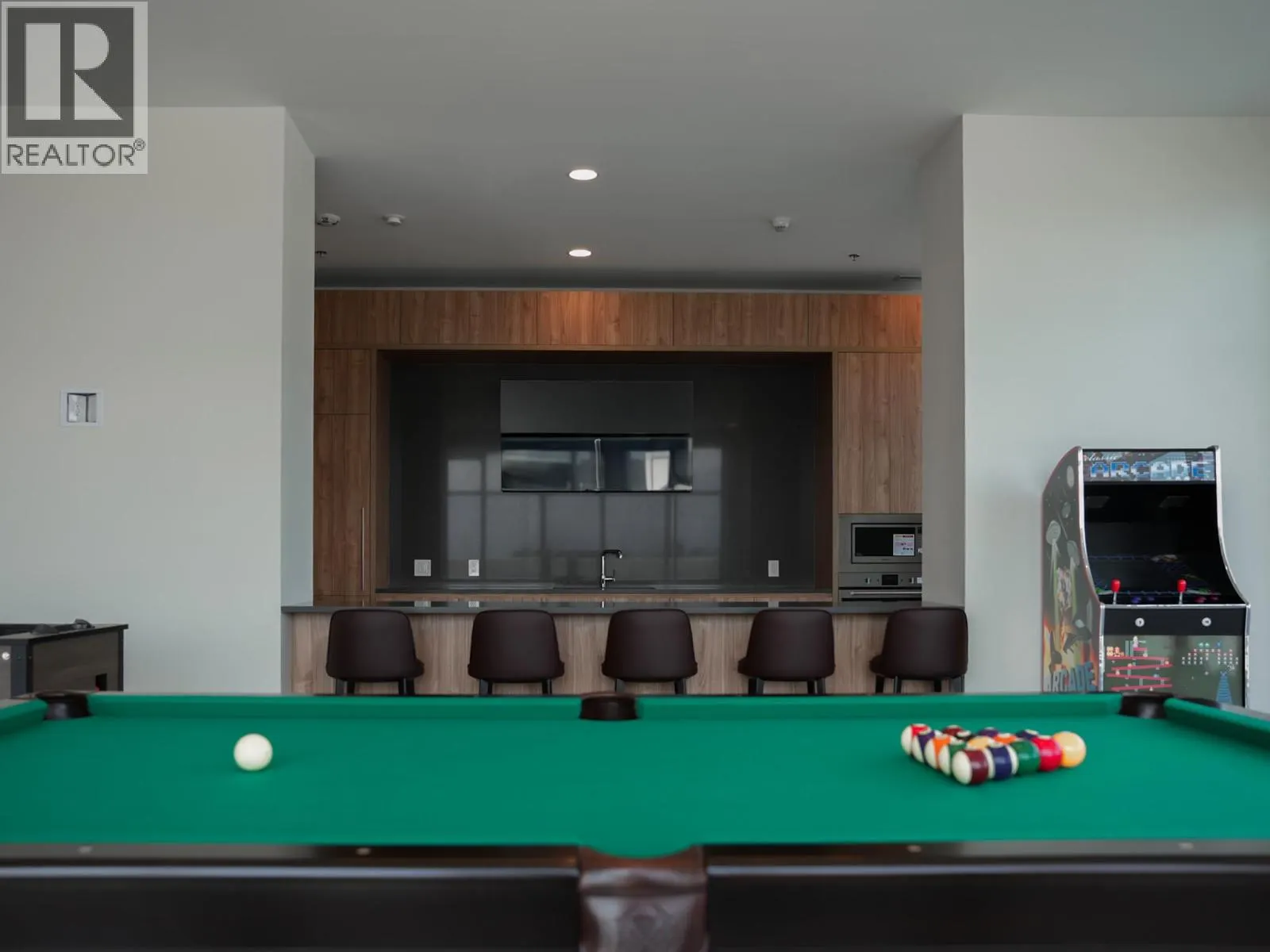 238 Leon Avenue Unit# 1507