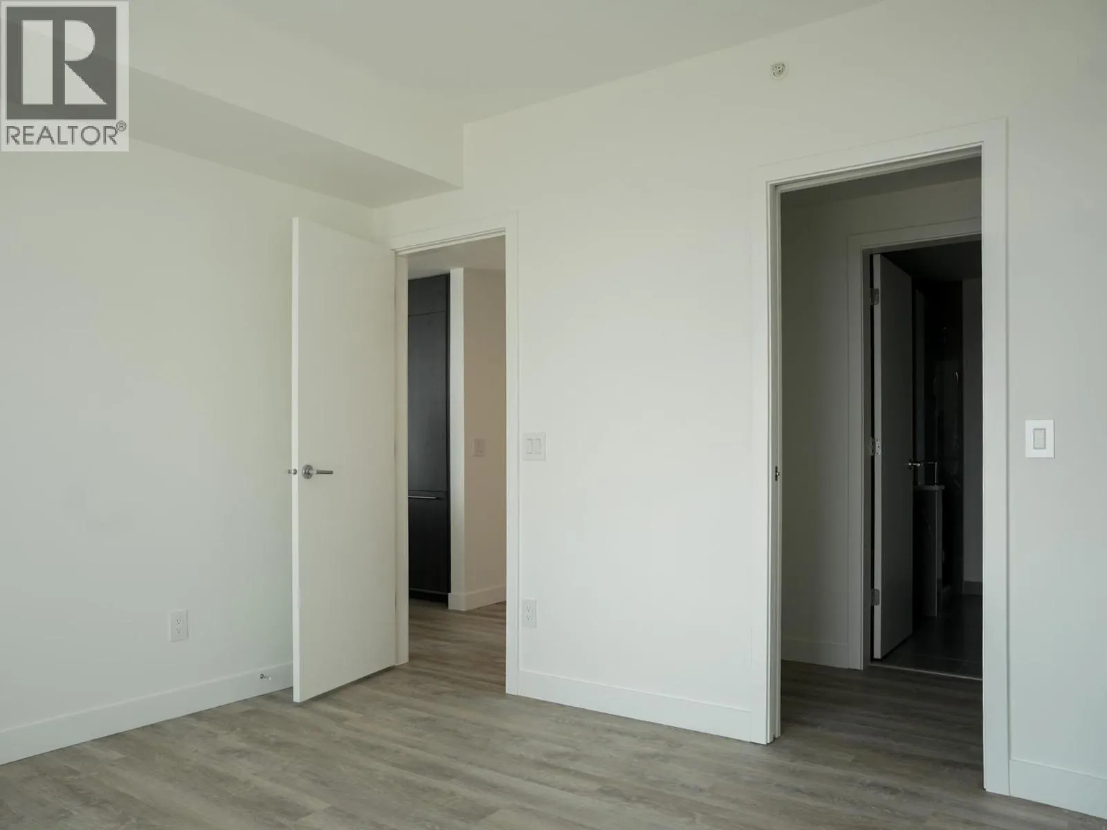 238 Leon Avenue Unit# 1507