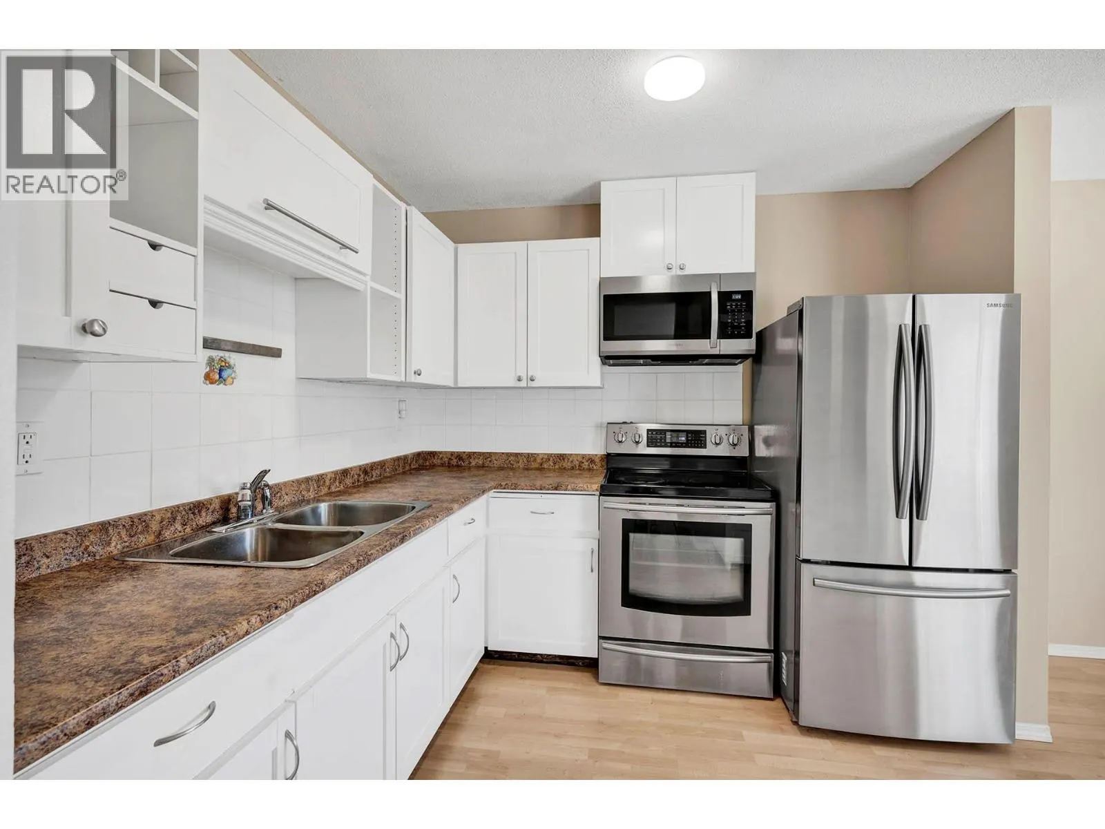 800 Valhalla Drive Unit# 80