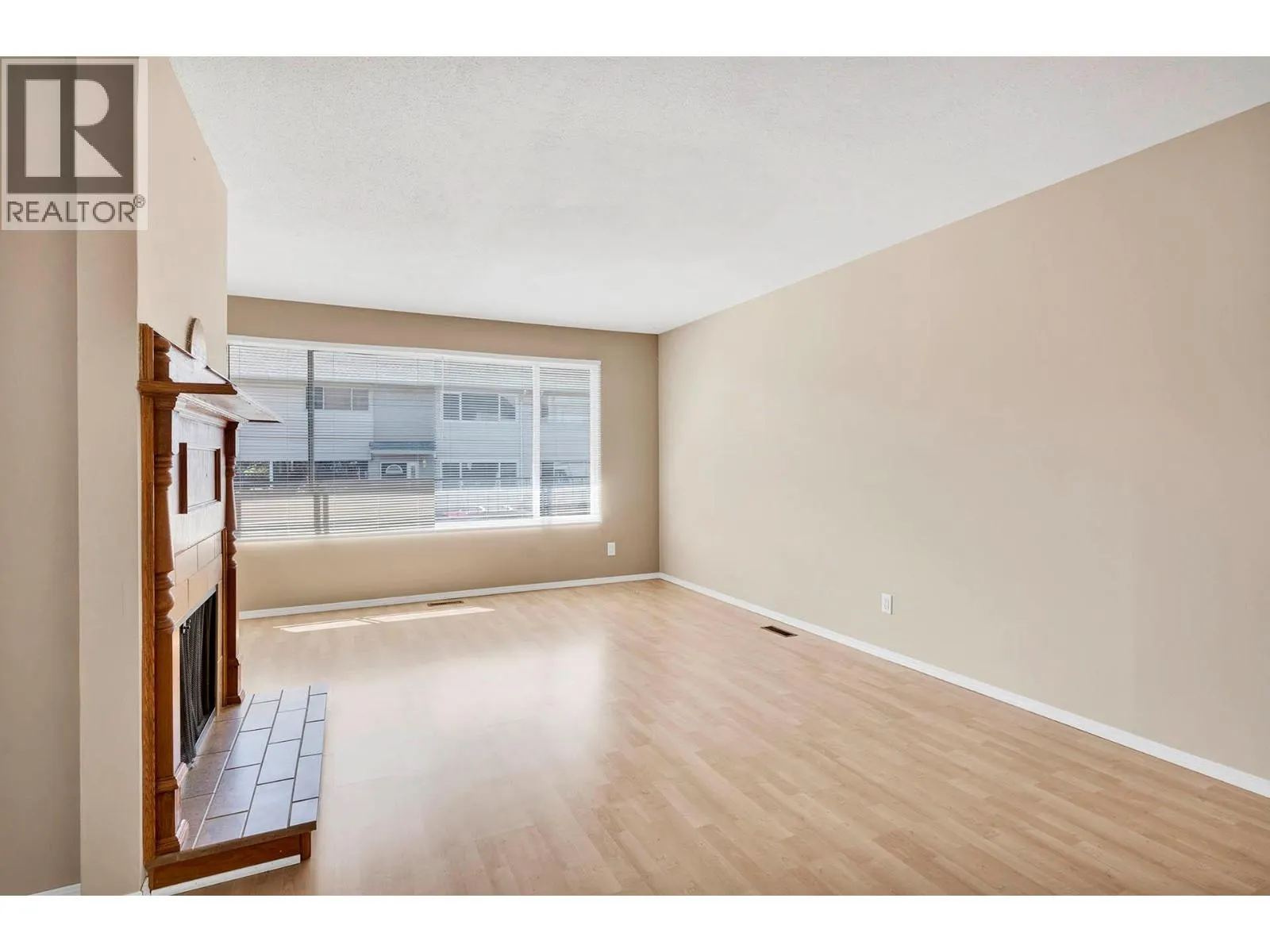 800 Valhalla Drive Unit# 80