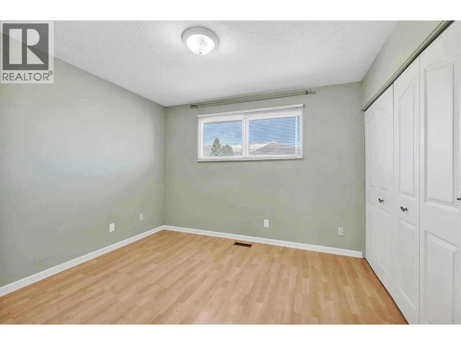 800 Valhalla Drive Unit# 80