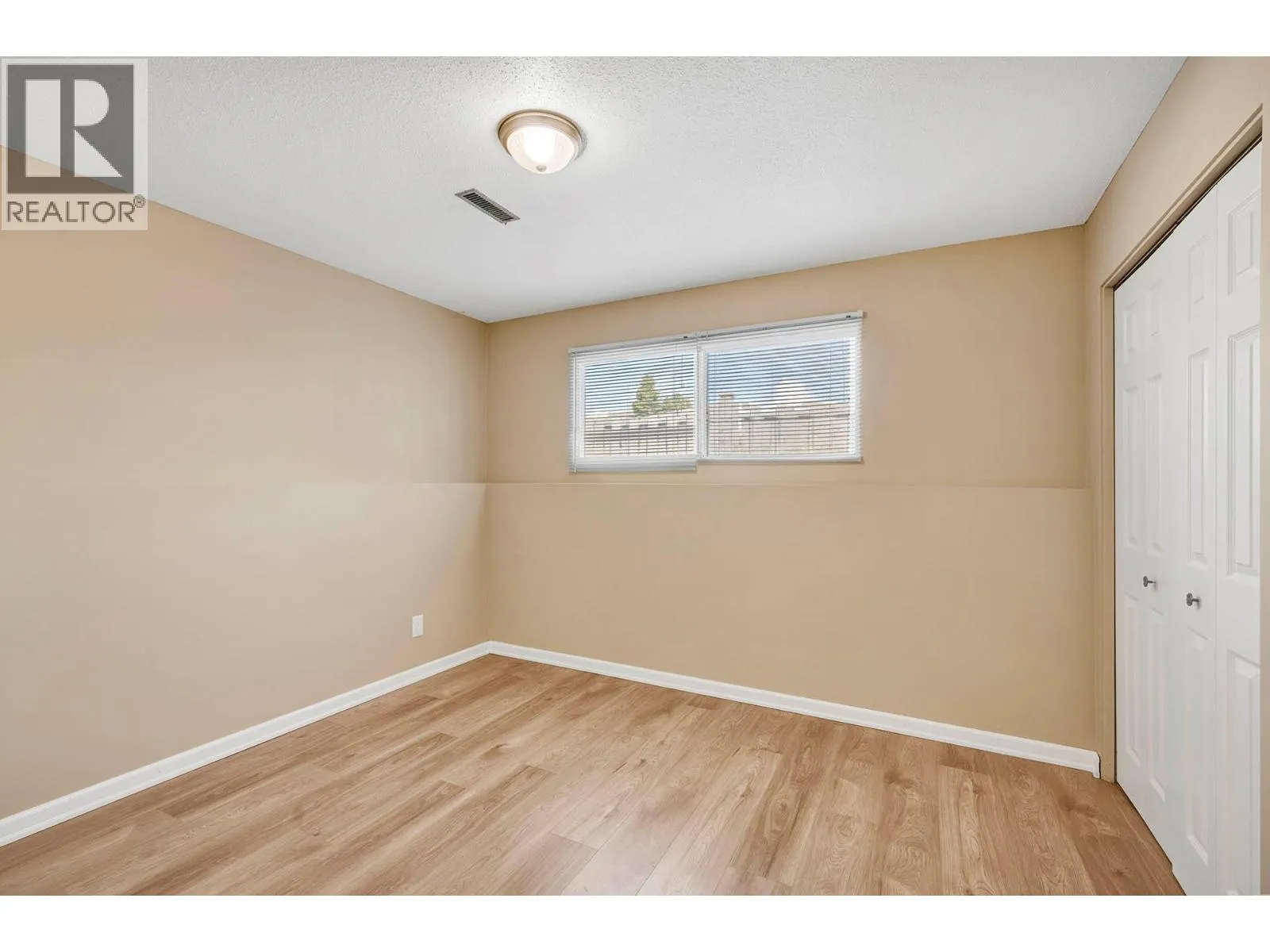 800 Valhalla Drive Unit# 80