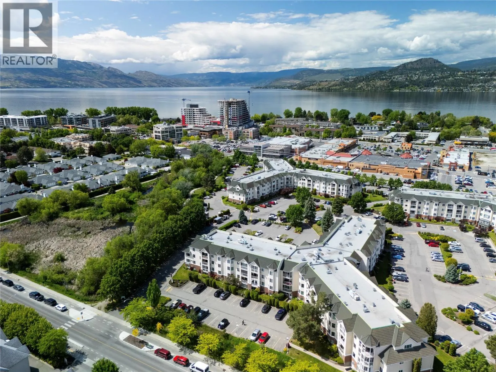 3160 Casorso Road Unit# 404