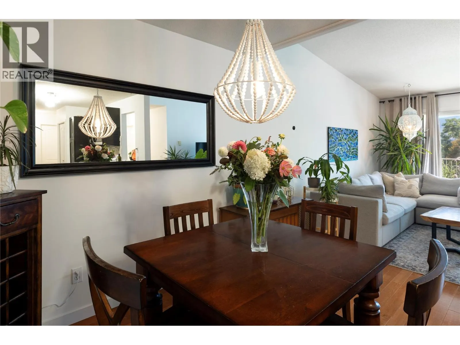 3160 Casorso Road Unit# 404
