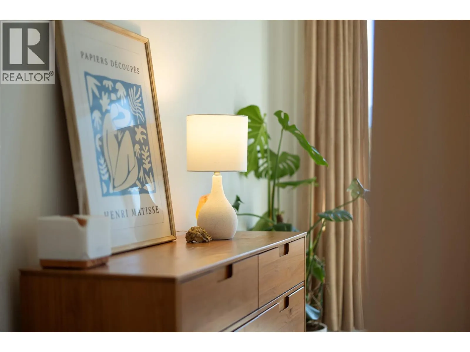 3160 Casorso Road Unit# 404