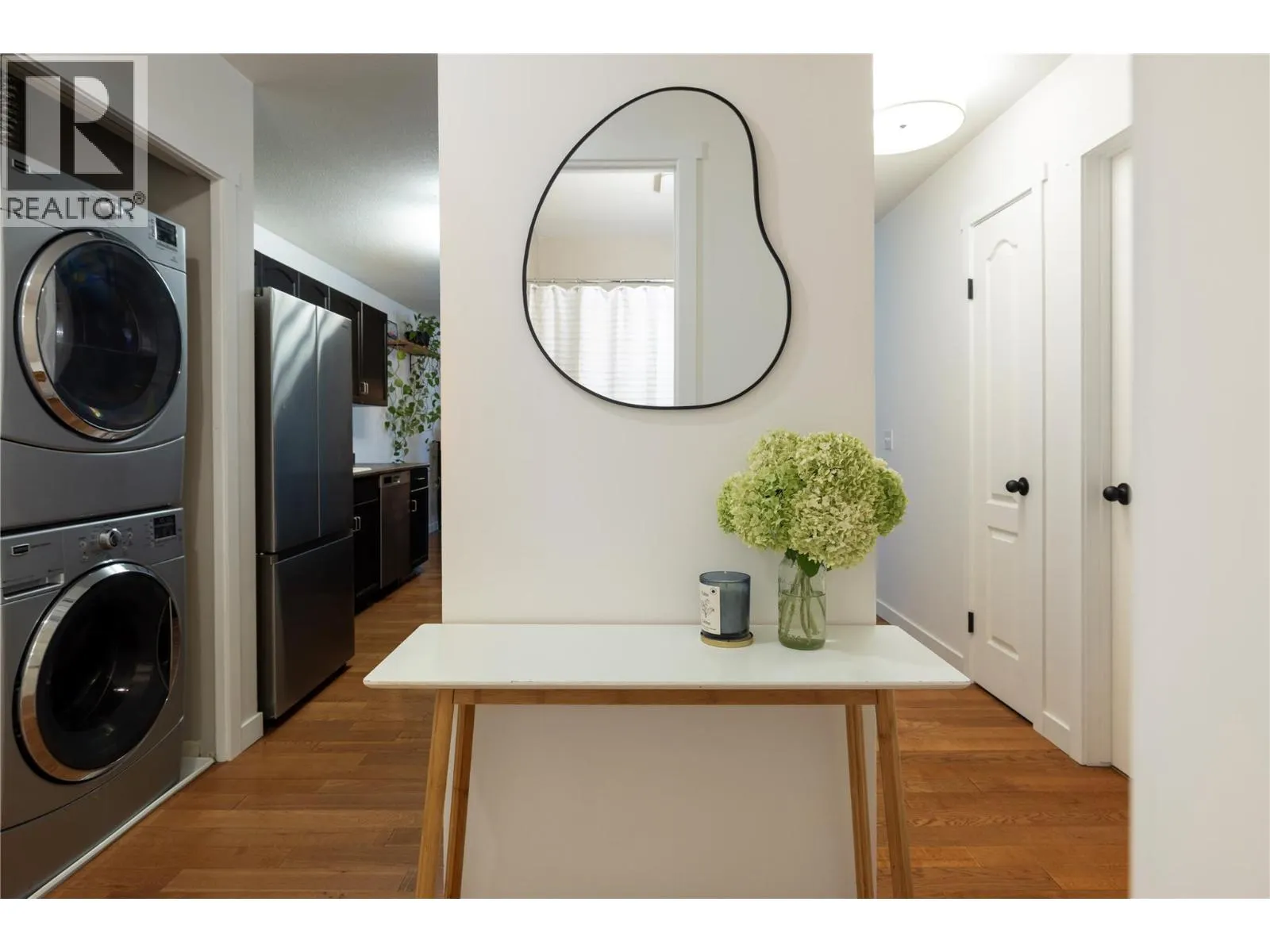 3160 Casorso Road Unit# 404