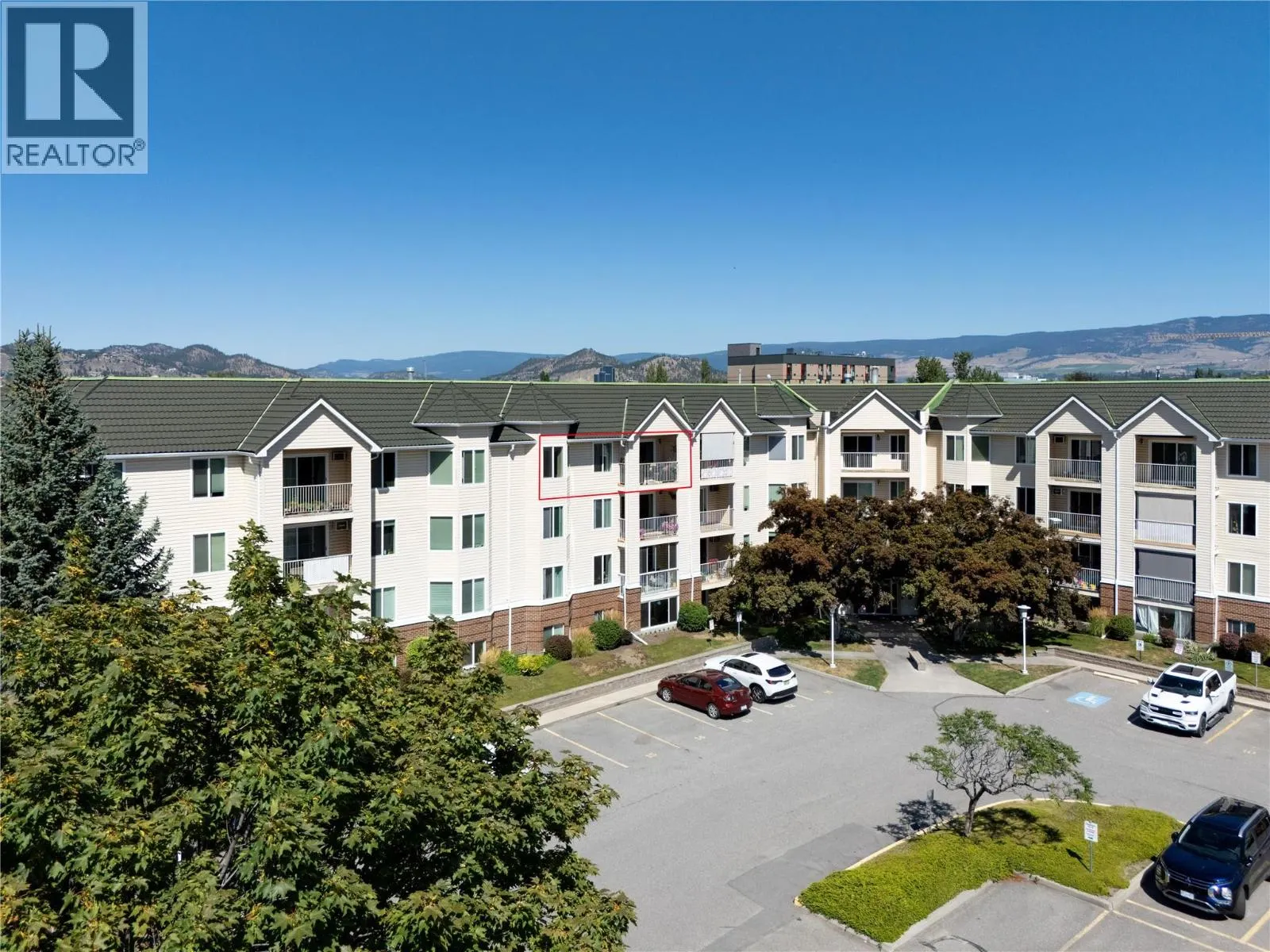3160 Casorso Road Unit# 404