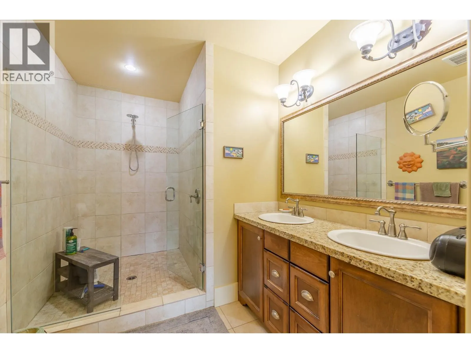 14611 Downton Avenue Unit# 102