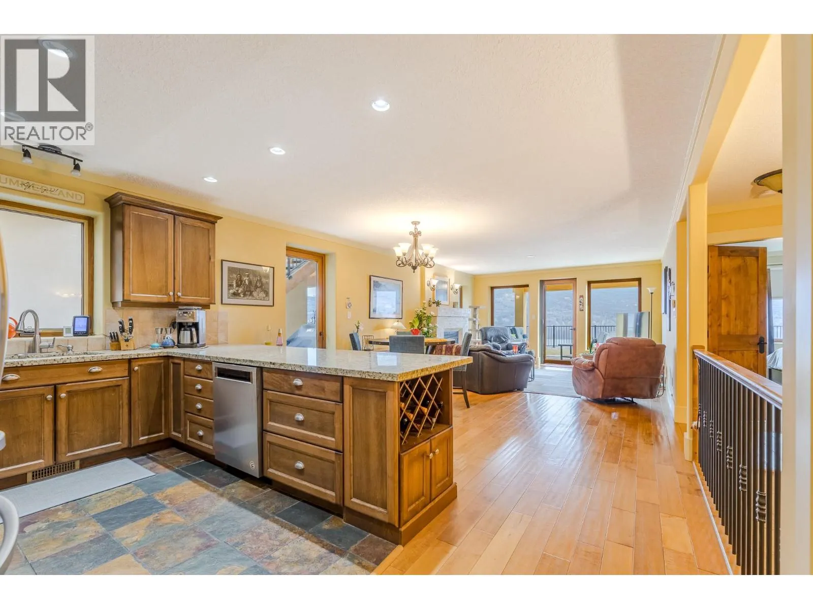 14611 Downton Avenue Unit# 102
