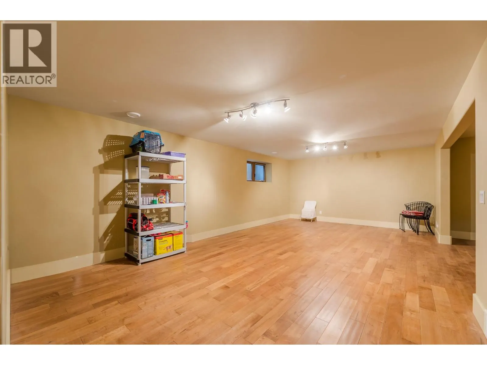 14611 Downton Avenue Unit# 102