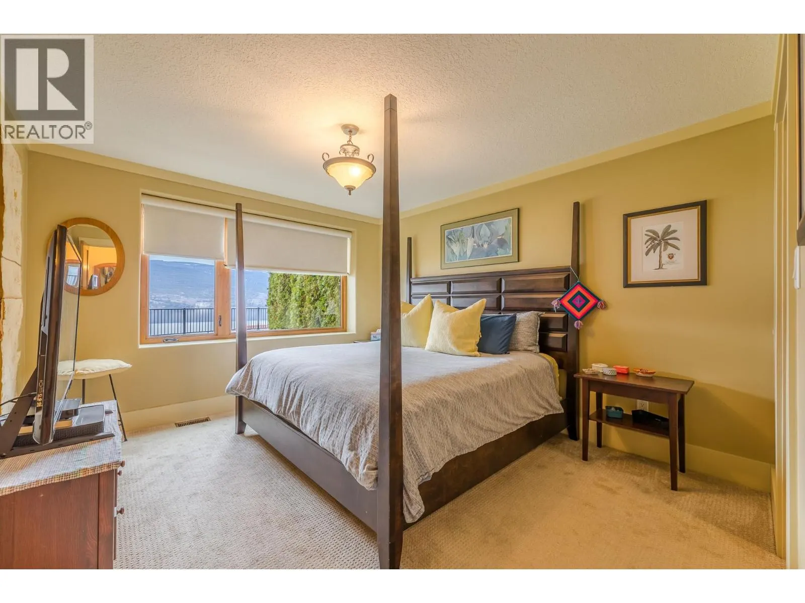 14611 Downton Avenue Unit# 102