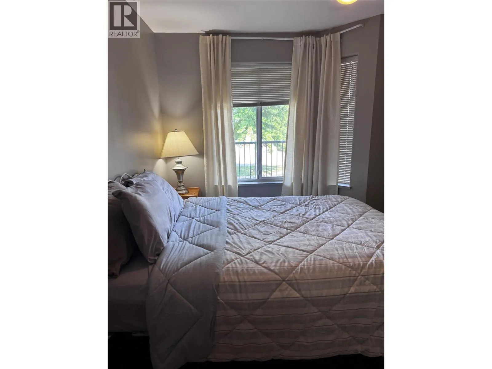 1002 Riverside Avenue Unit# 201