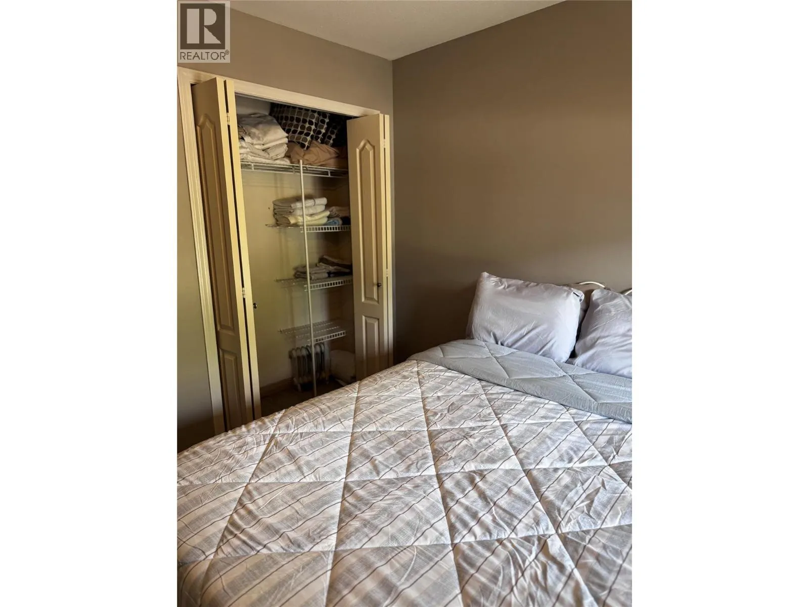 1002 Riverside Avenue Unit# 201