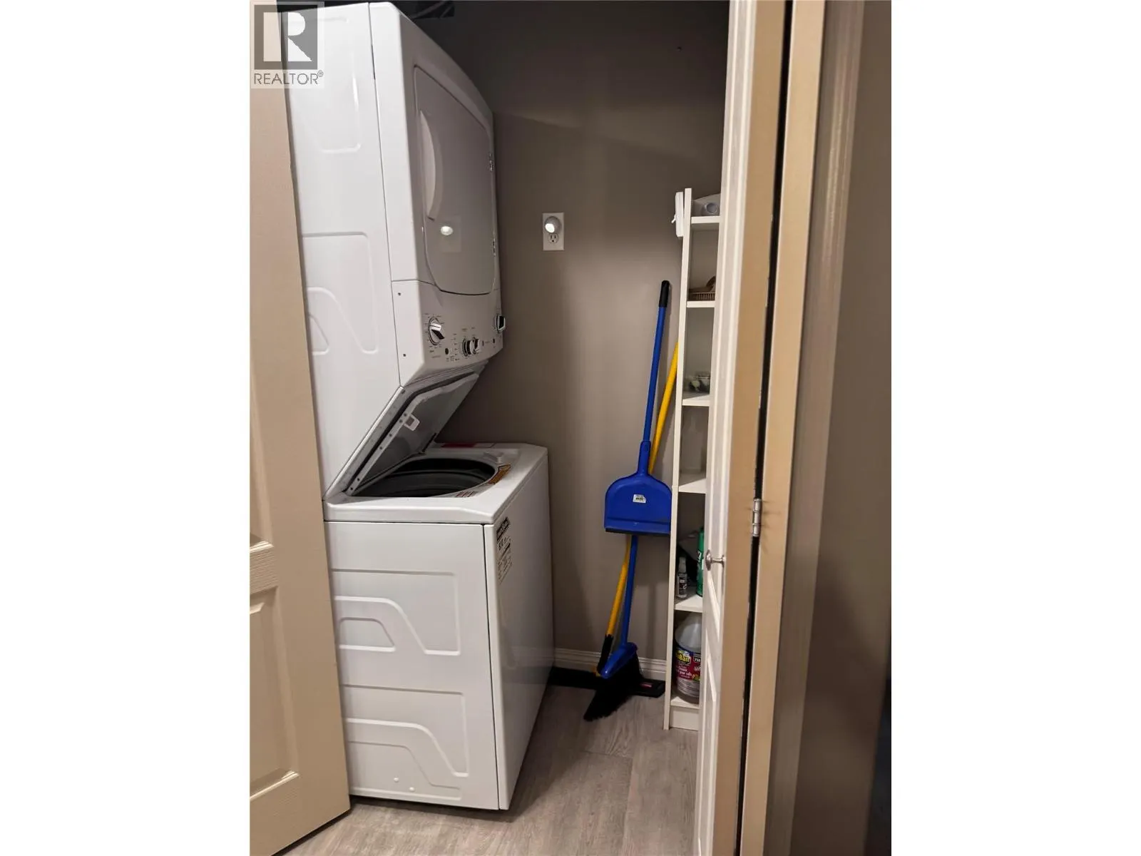 1002 Riverside Avenue Unit# 201