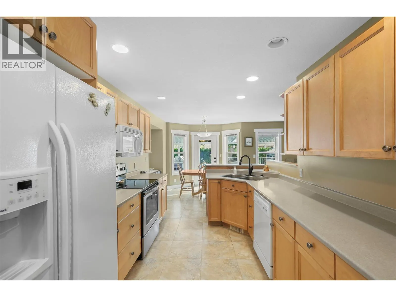 625 McCurrach Place