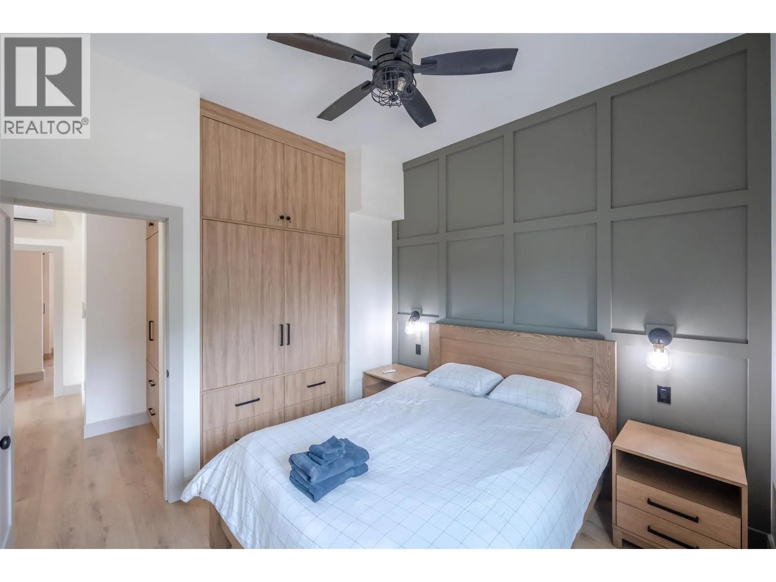 144 CLEARVIEW Crescent Unit# SL1