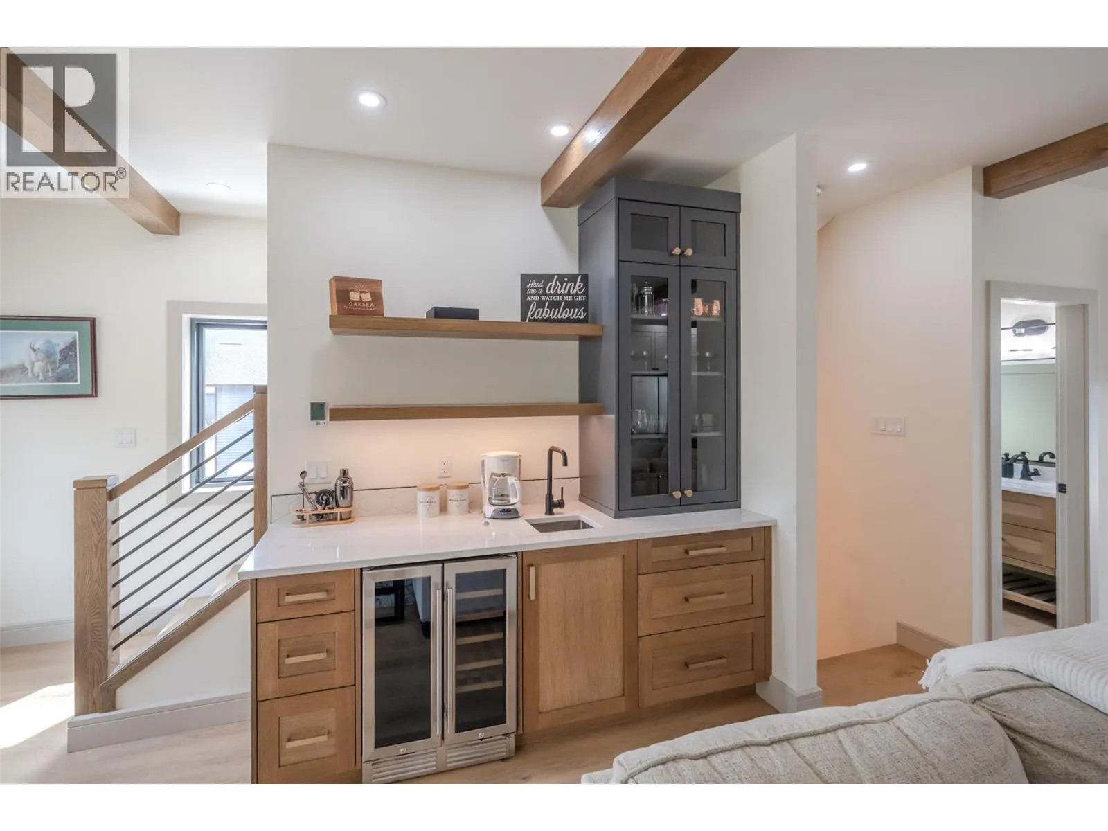 144 CLEARVIEW Crescent Unit# SL1