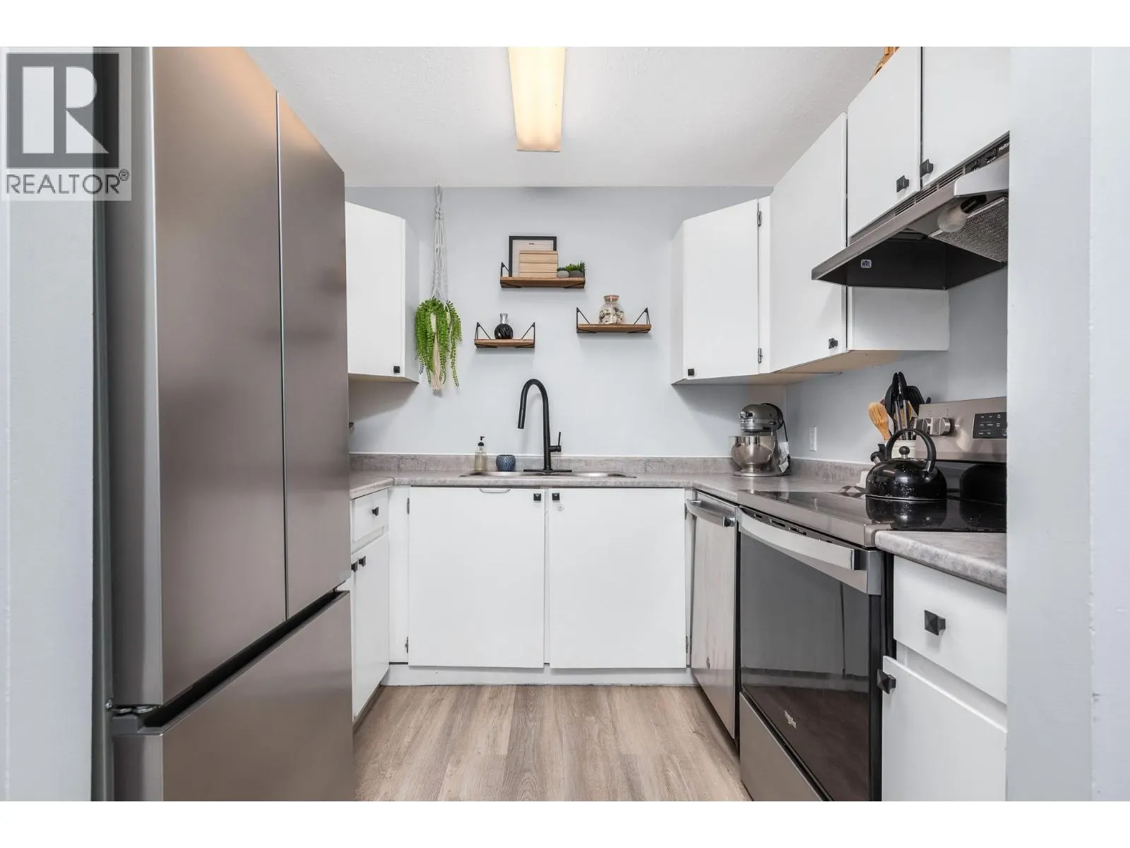 3413 Okanagan Avenue Unit# 9