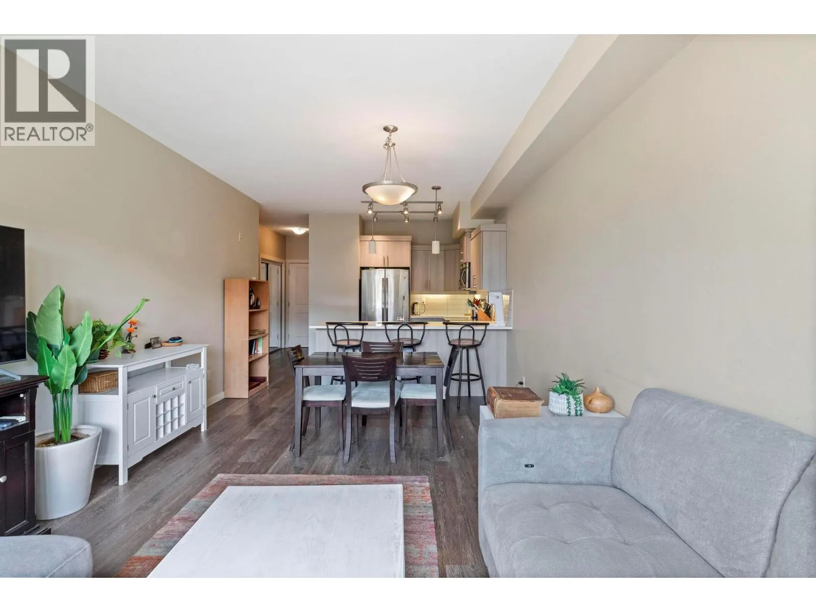 3731 Casorso Road Unit# 316