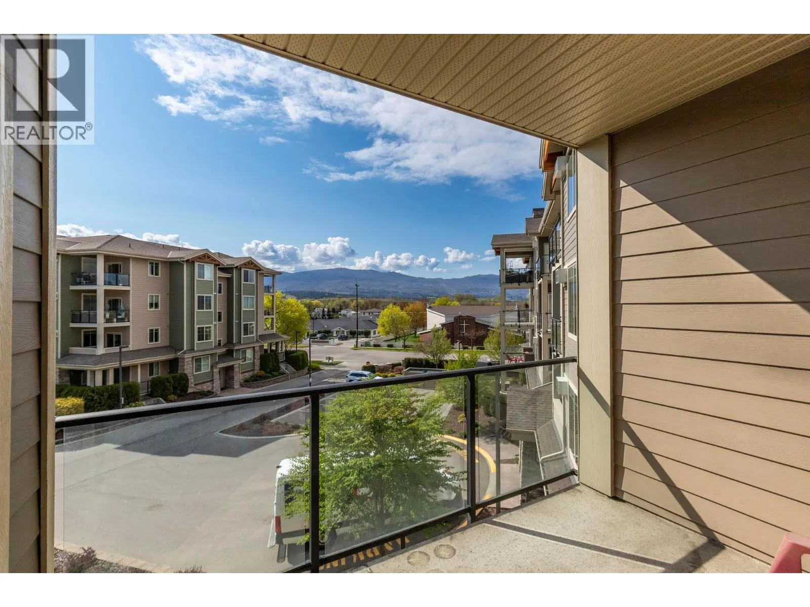 3731 Casorso Road Unit# 316