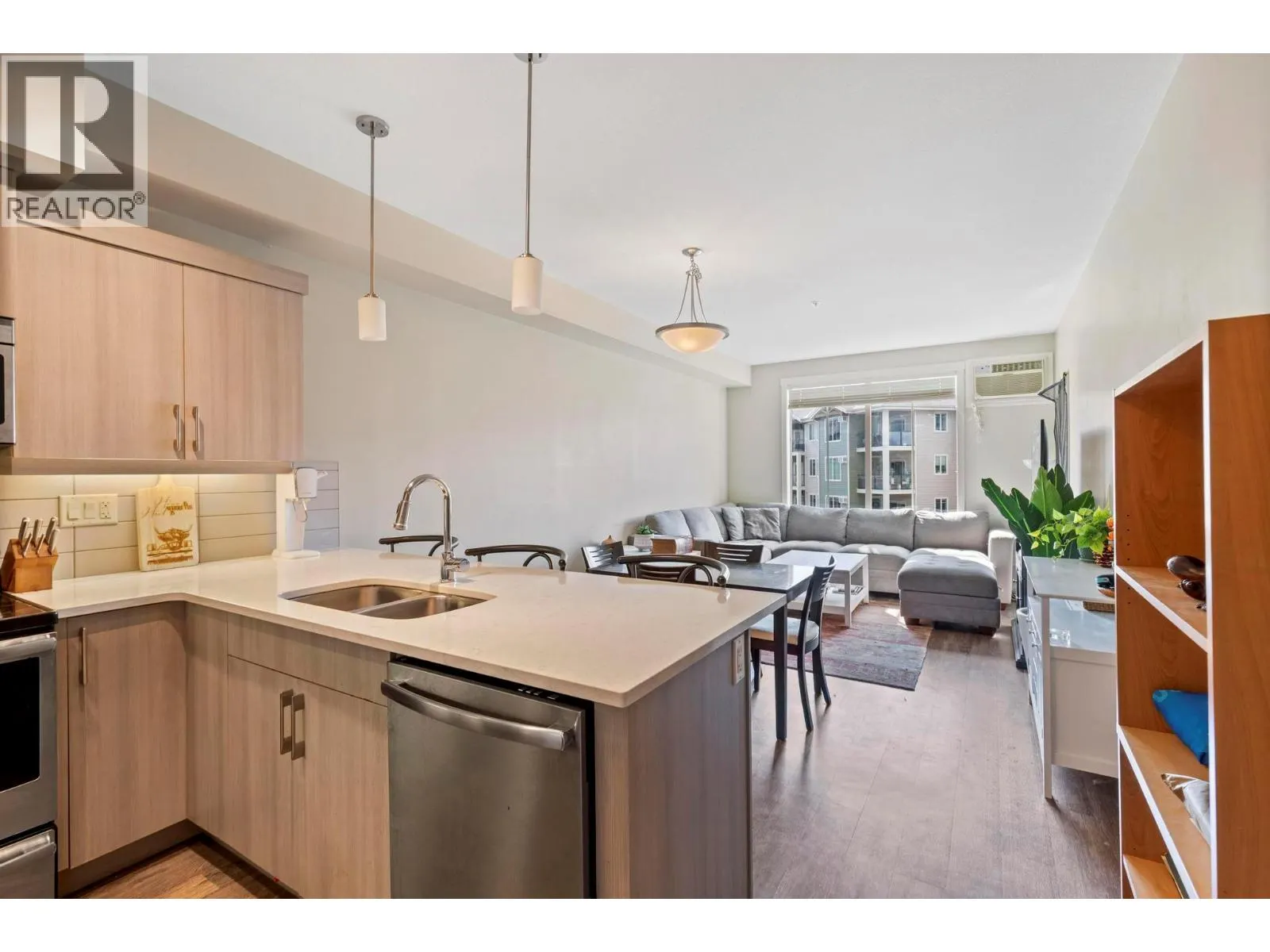 3731 Casorso Road Unit# 316