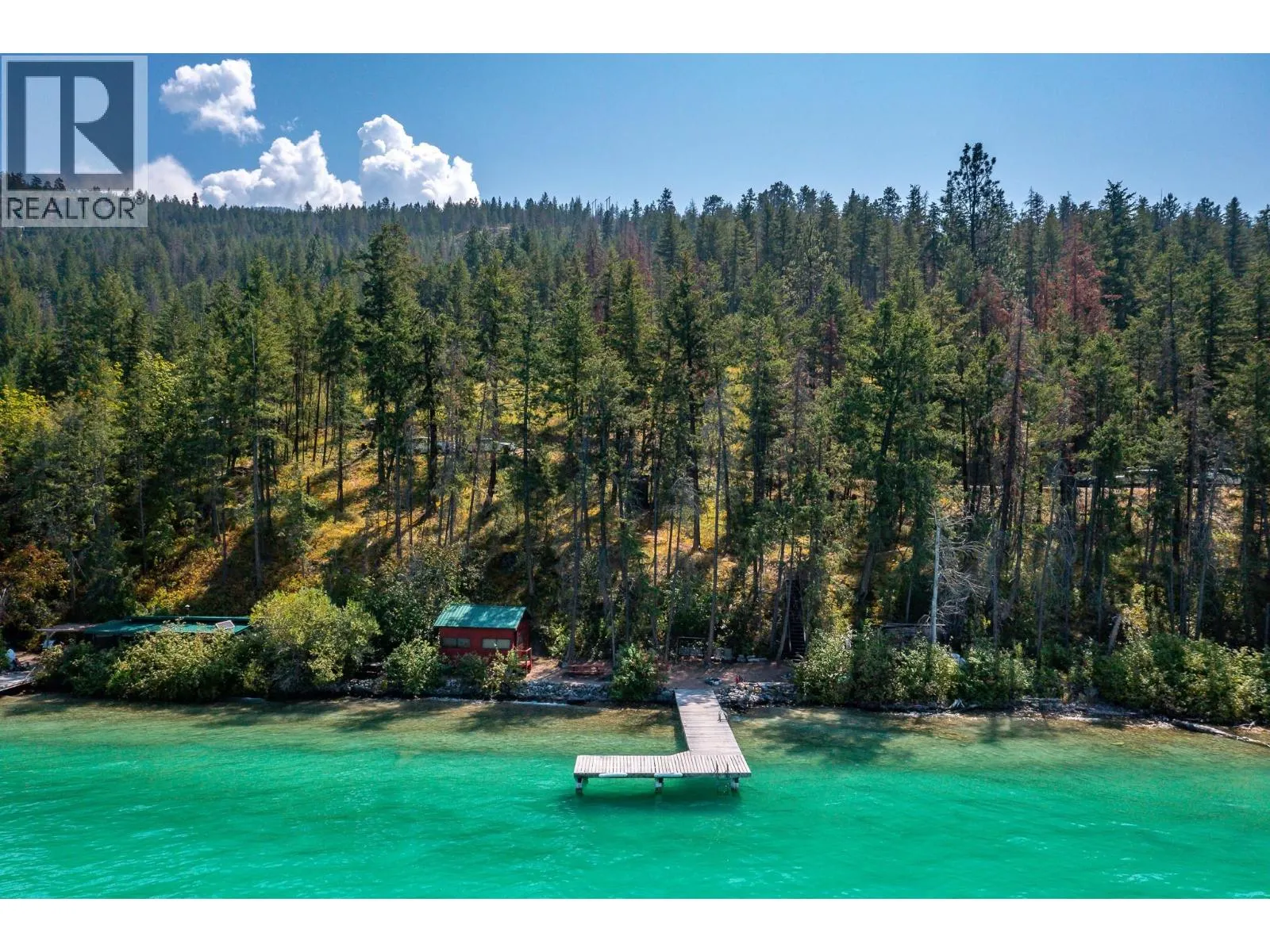 5751 Cosens Bay Road