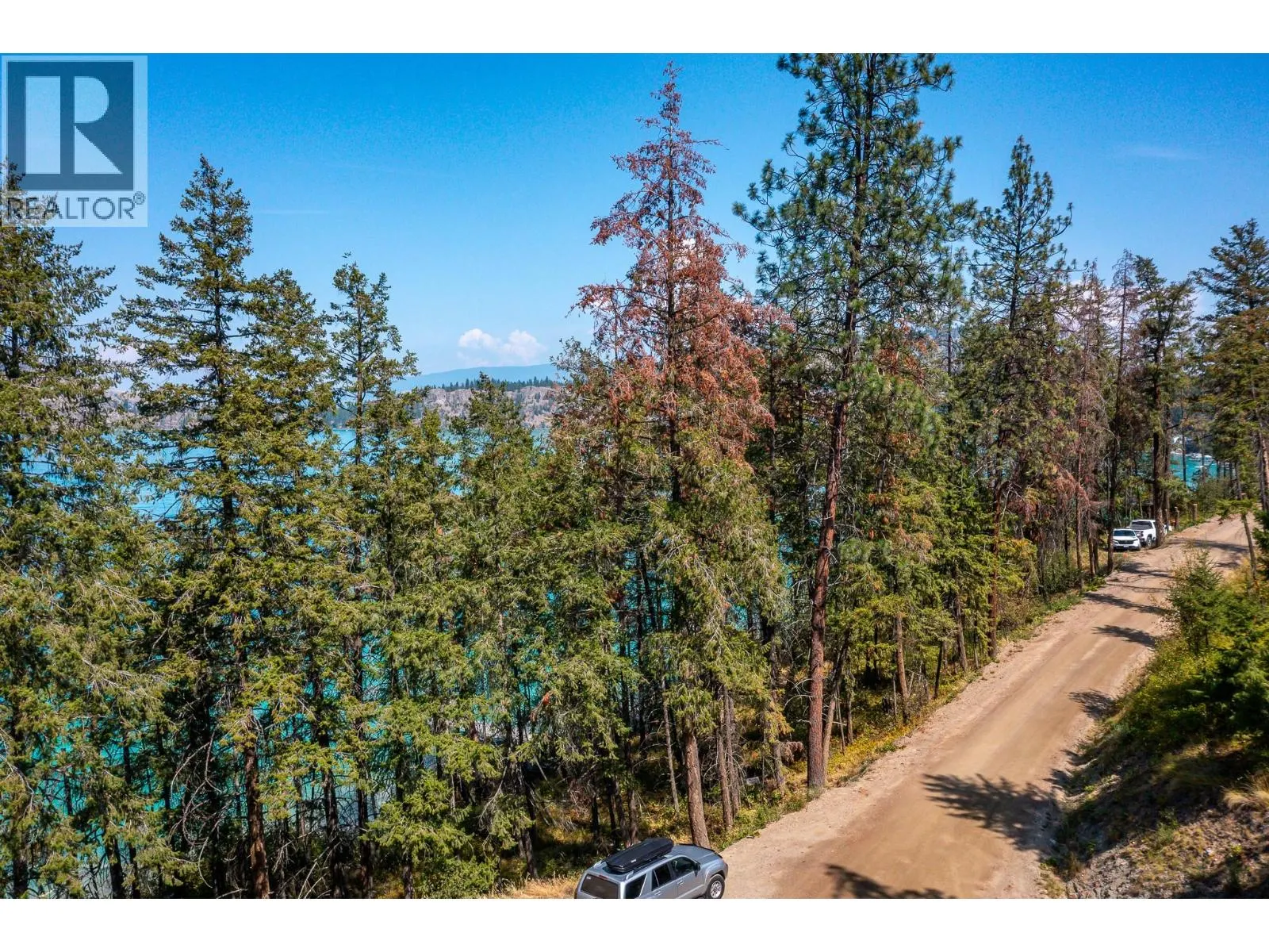 5751 Cosens Bay Road