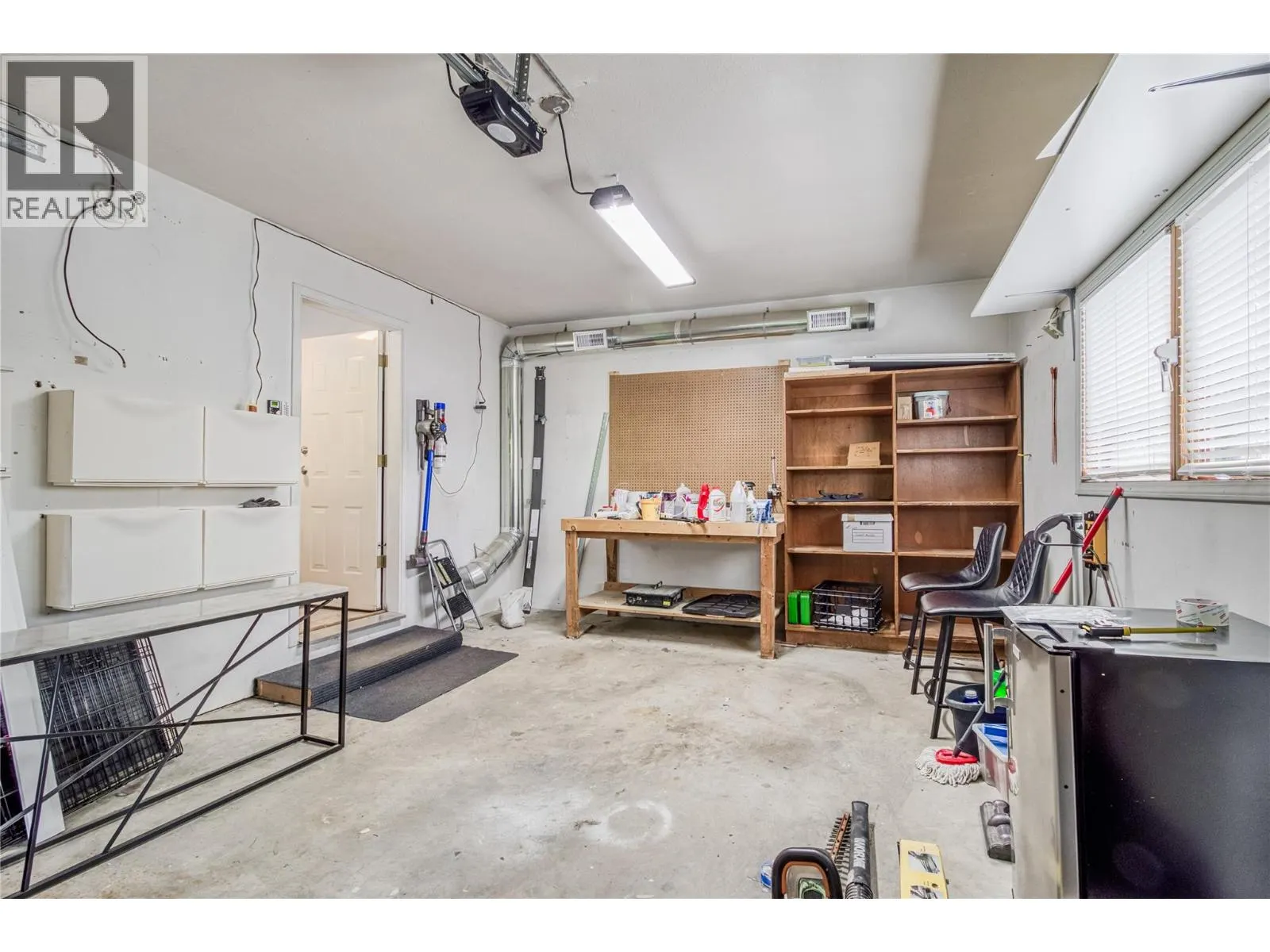 10925 Pretty Road