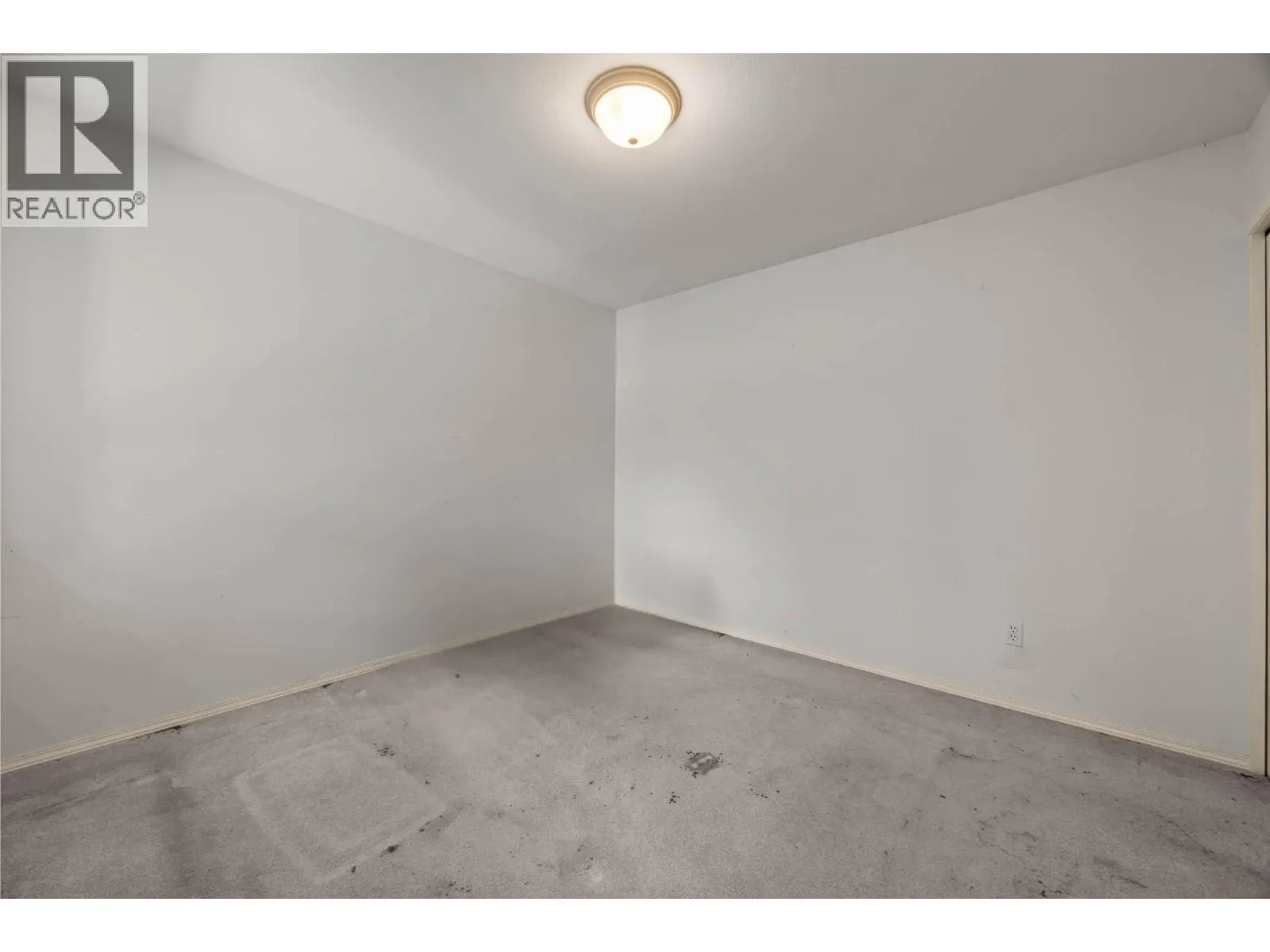 1580 Springhill Drive Unit# 37