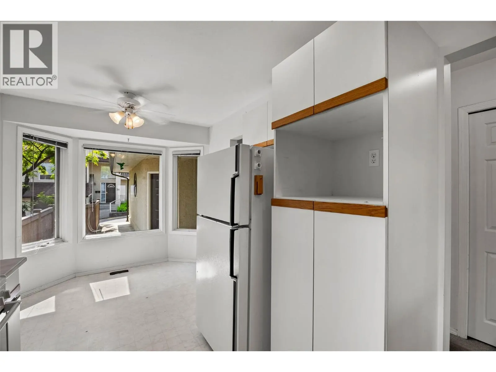 1580 Springhill Drive Unit# 37