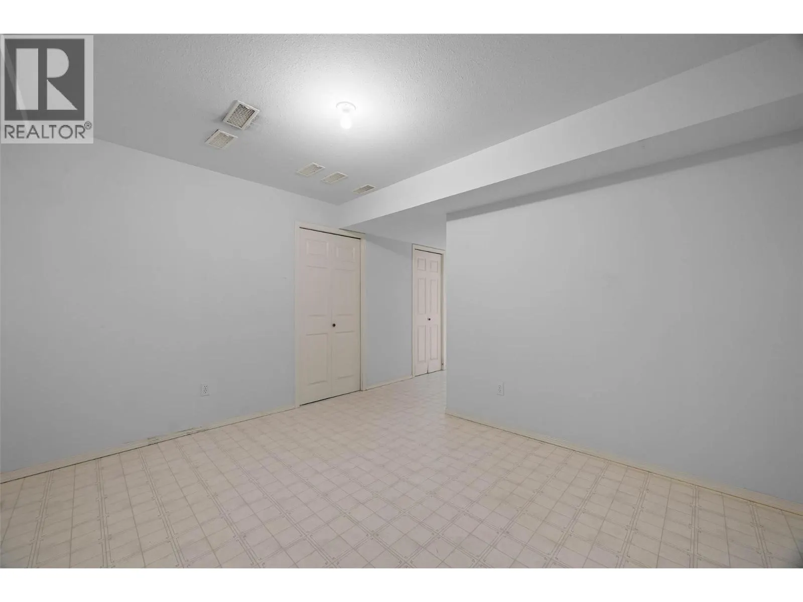 1580 Springhill Drive Unit# 37