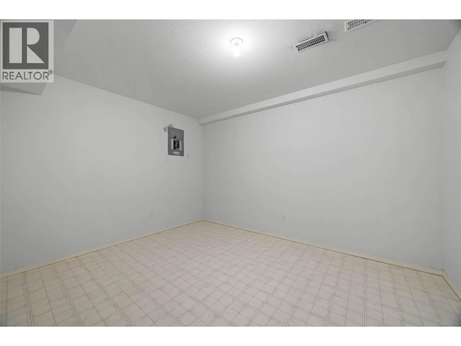 1580 Springhill Drive Unit# 37