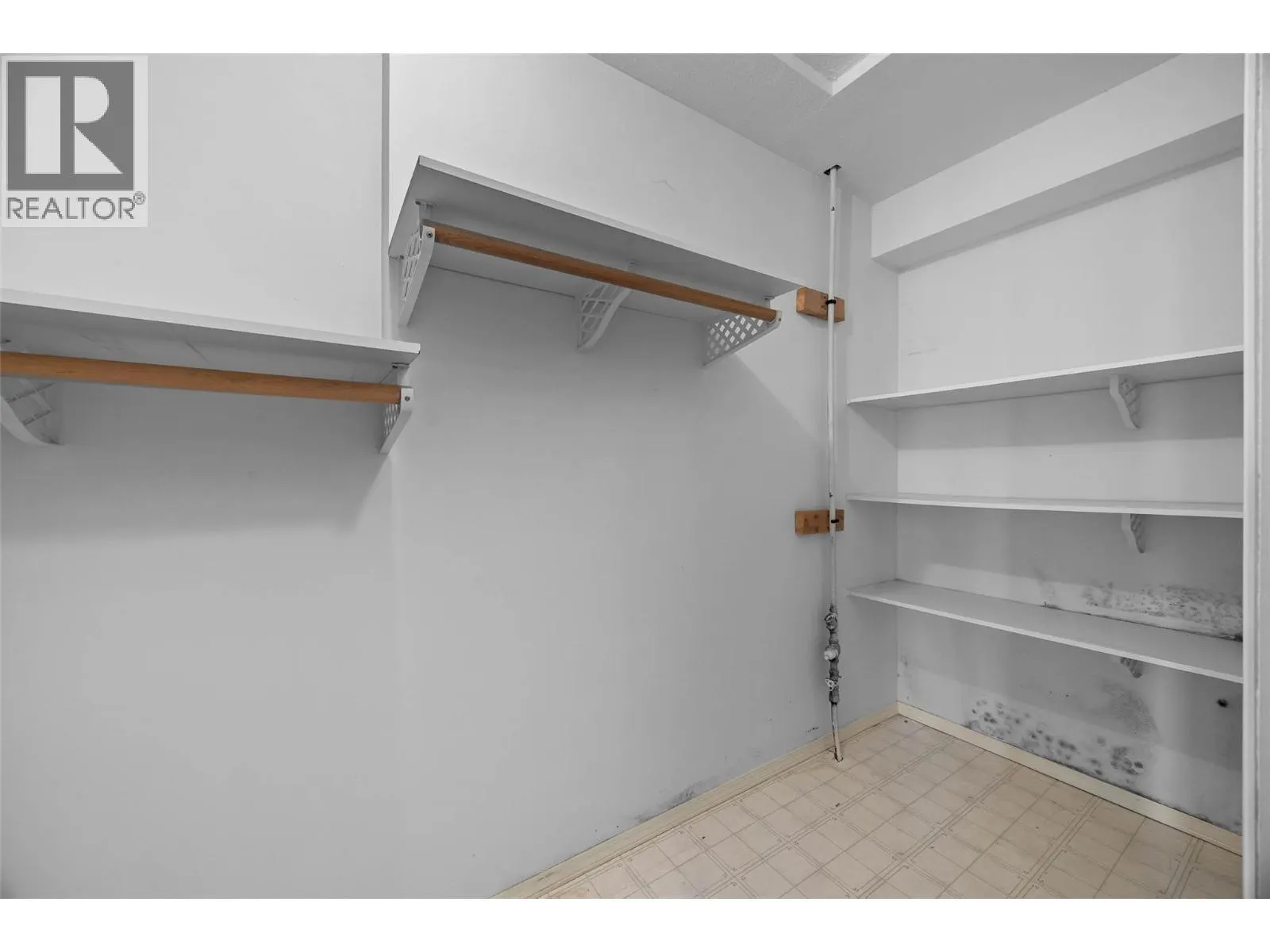 1580 Springhill Drive Unit# 37