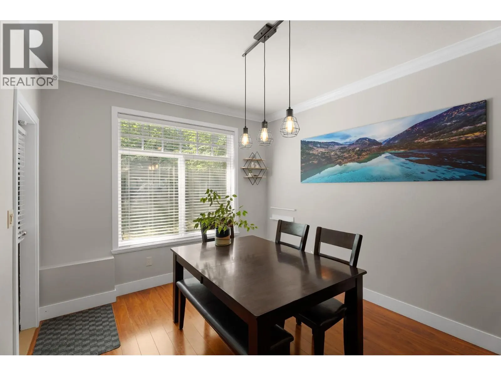 2046 ROBSON Place Unit# 27