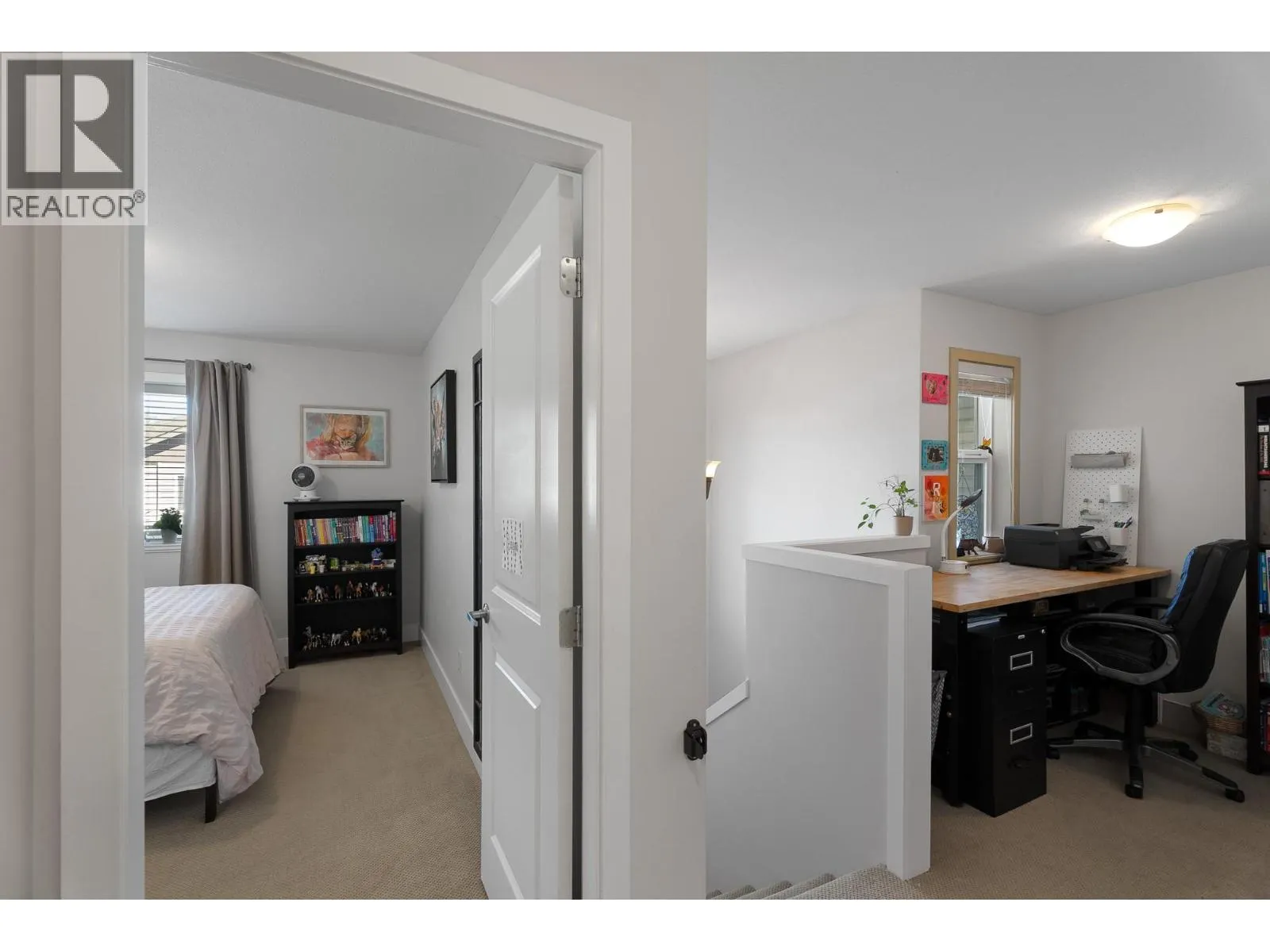 2046 ROBSON Place Unit# 27