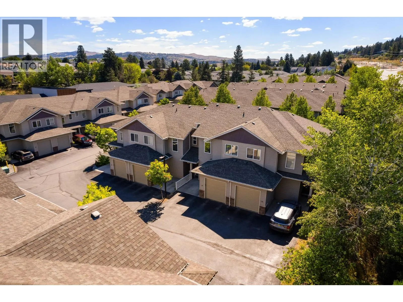 2046 ROBSON Place Unit# 27