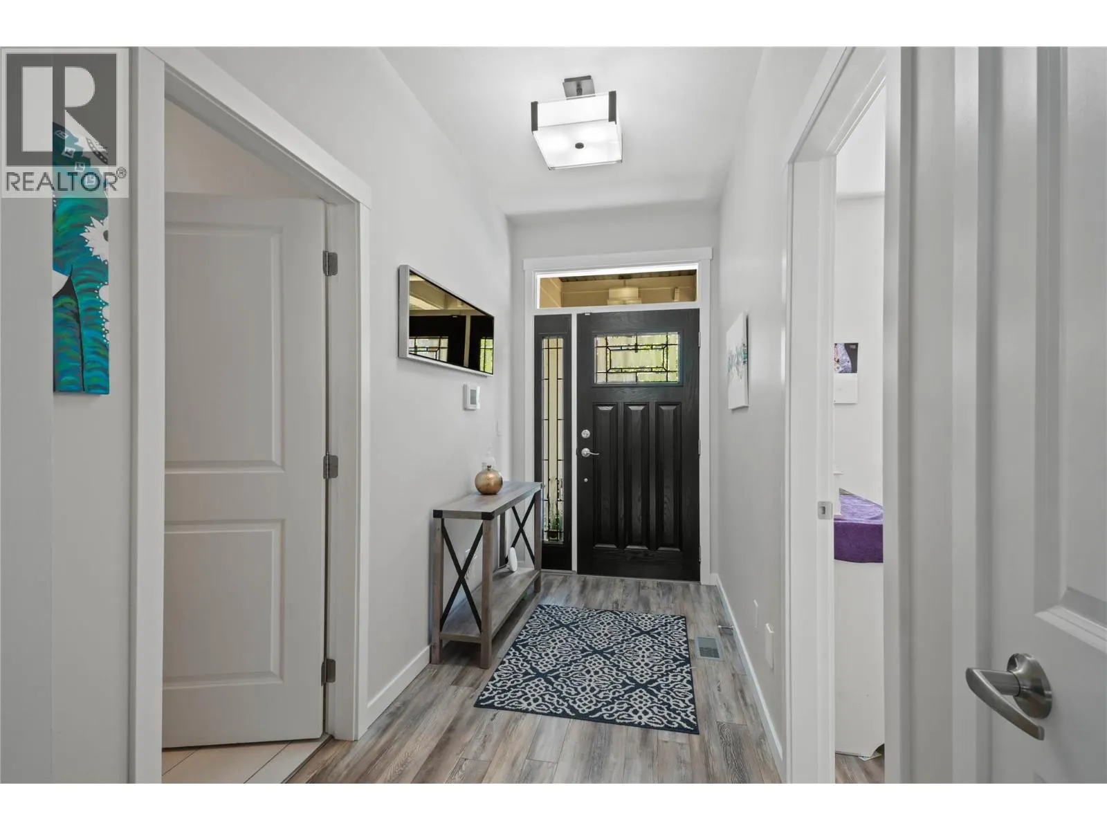 1547 EMERALD Drive