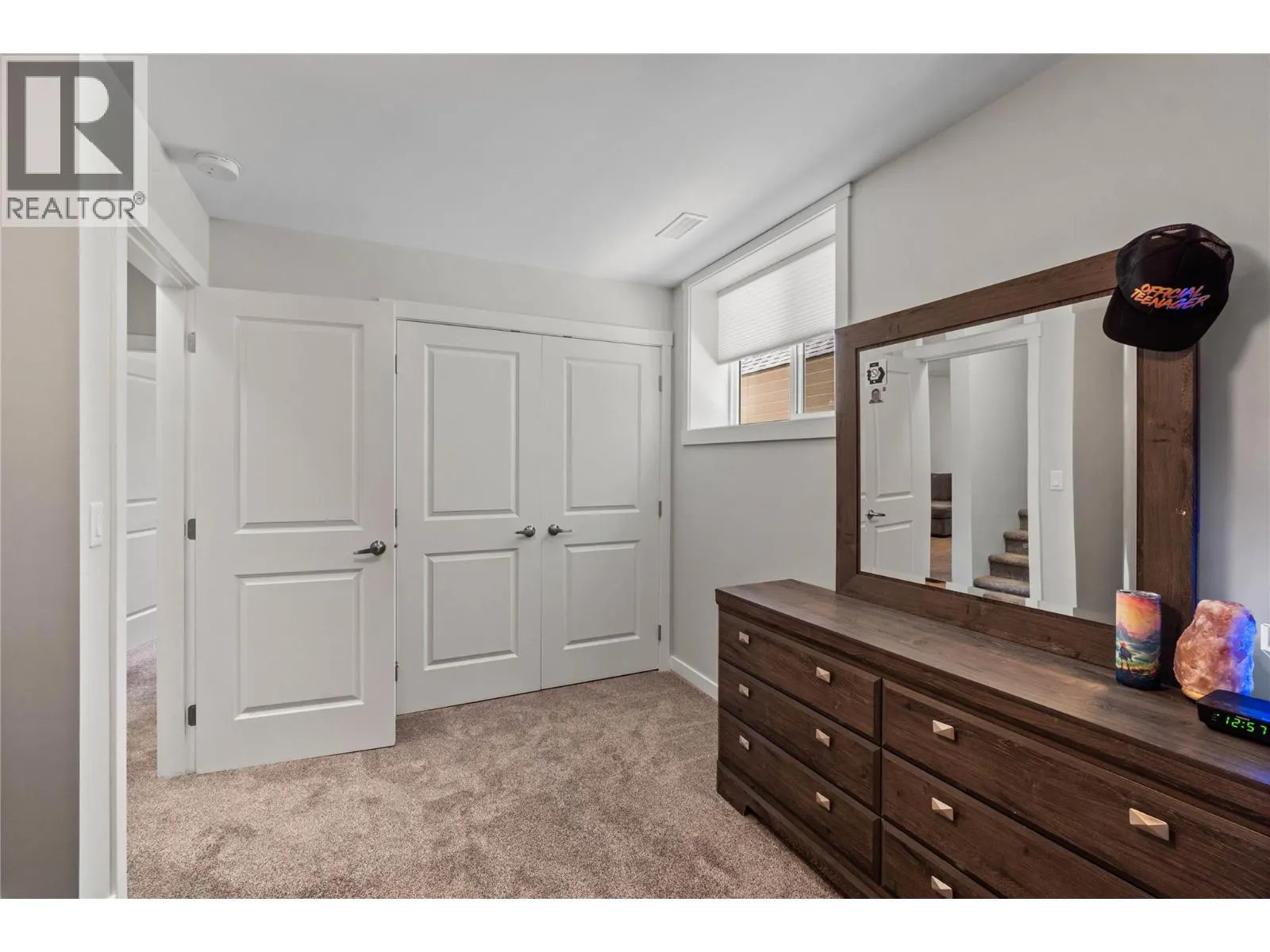 1547 EMERALD Drive