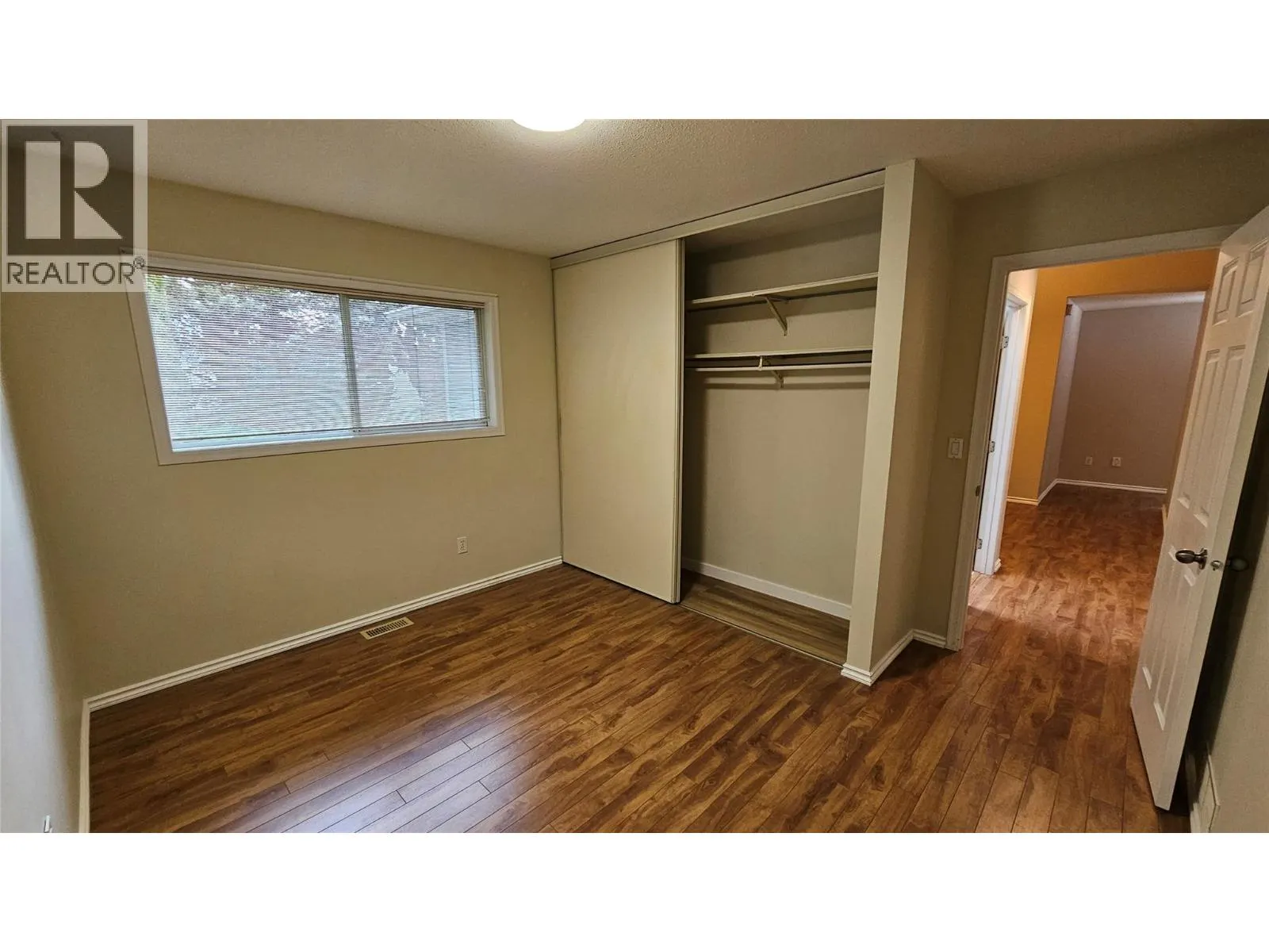 221 Sandpiper Crescent