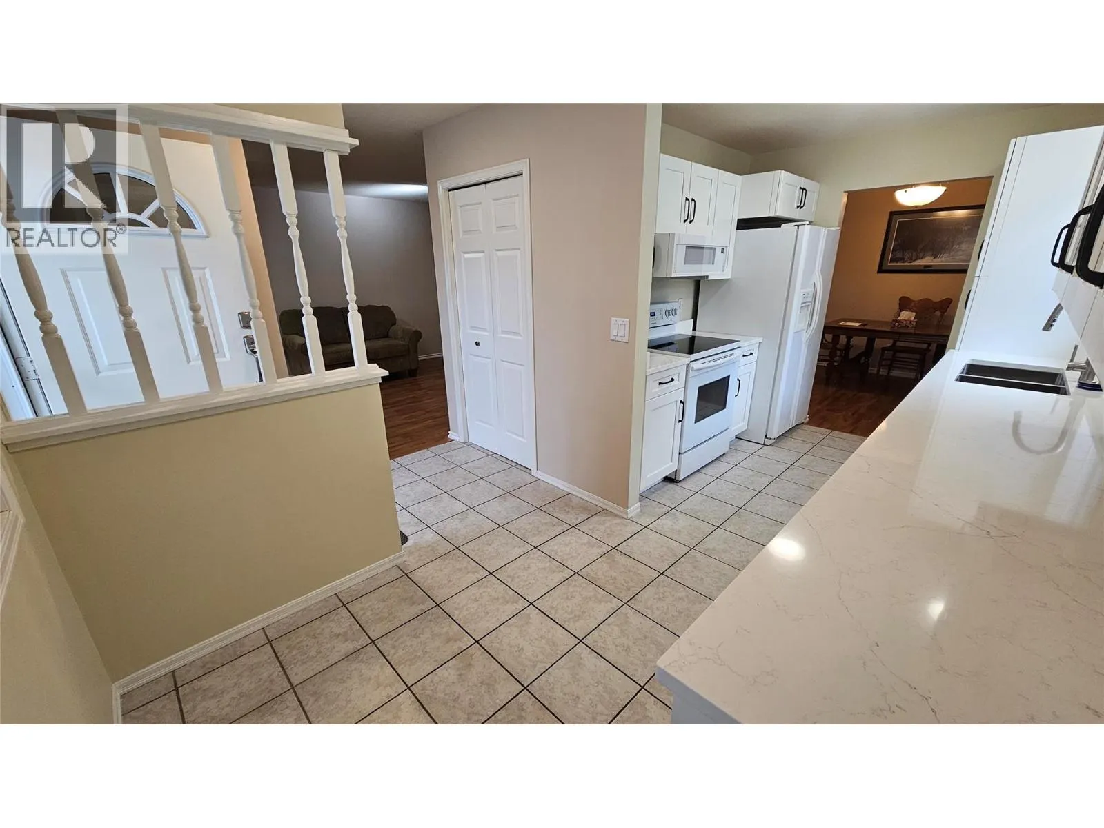 221 Sandpiper Crescent