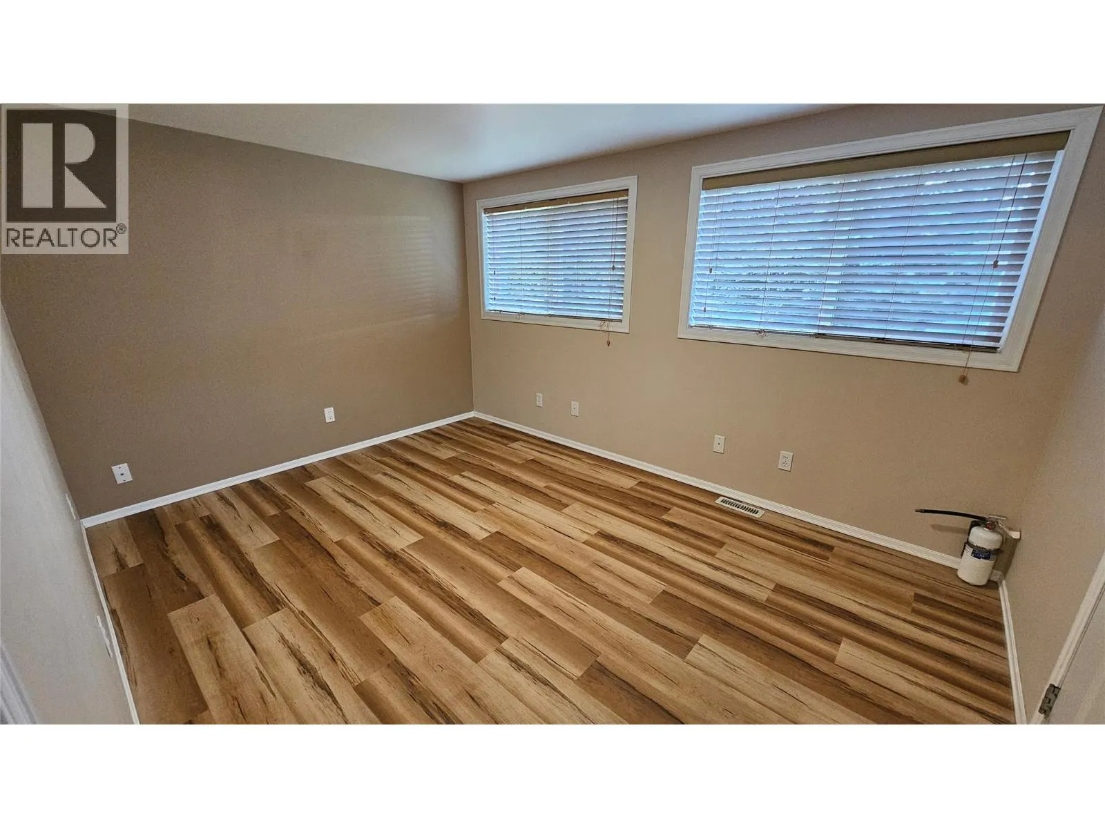 221 Sandpiper Crescent