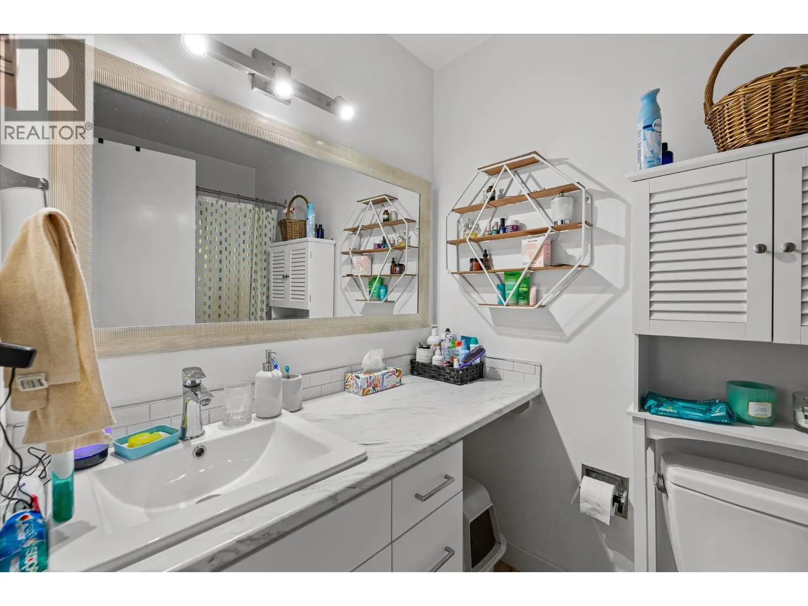 3505 38 Street Unit# 228