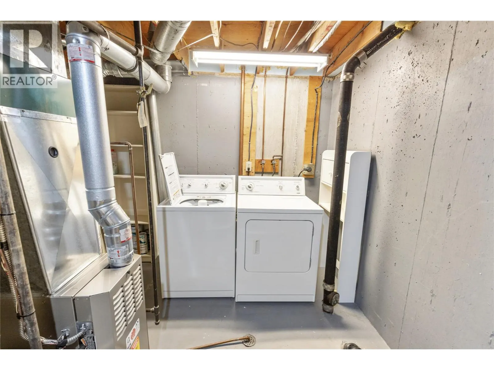 2100 43 Avenue Unit# 101