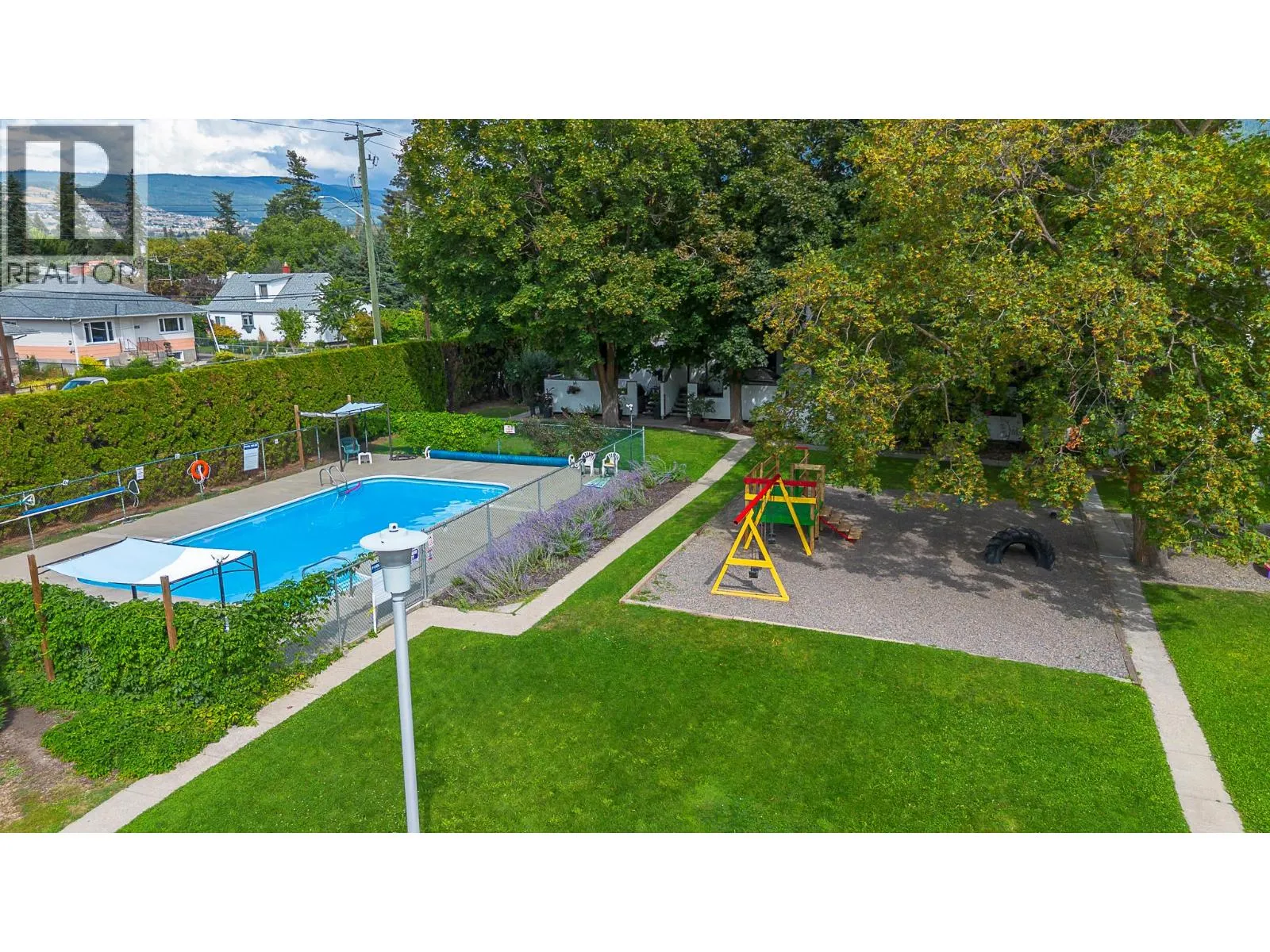 2100 43 Avenue Unit# 101