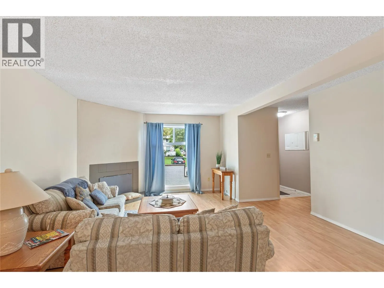 2100 43 Avenue Unit# 101