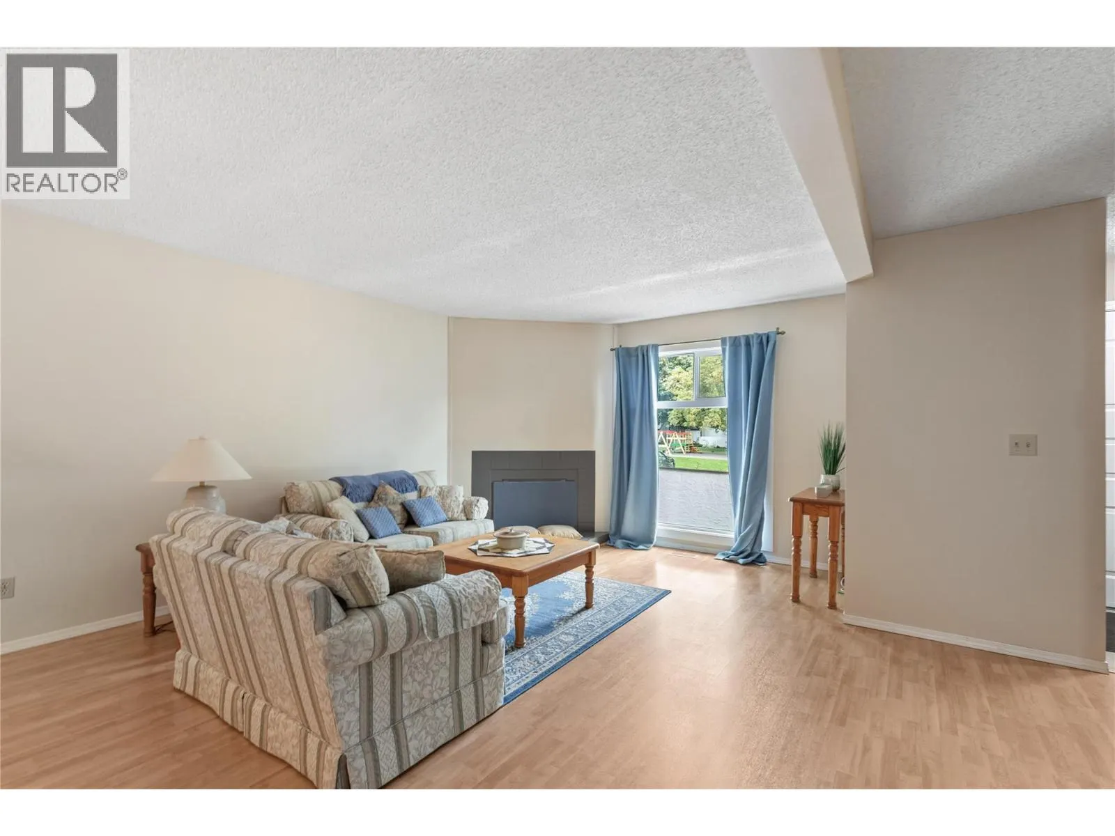 2100 43 Avenue Unit# 101