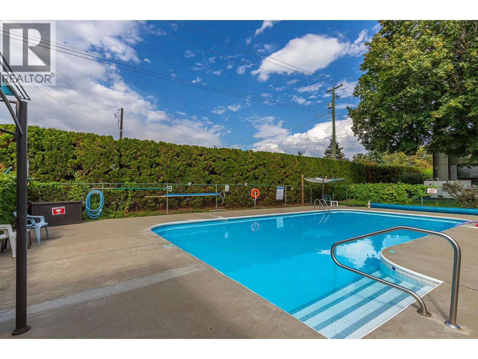 2100 43 Avenue Unit# 101