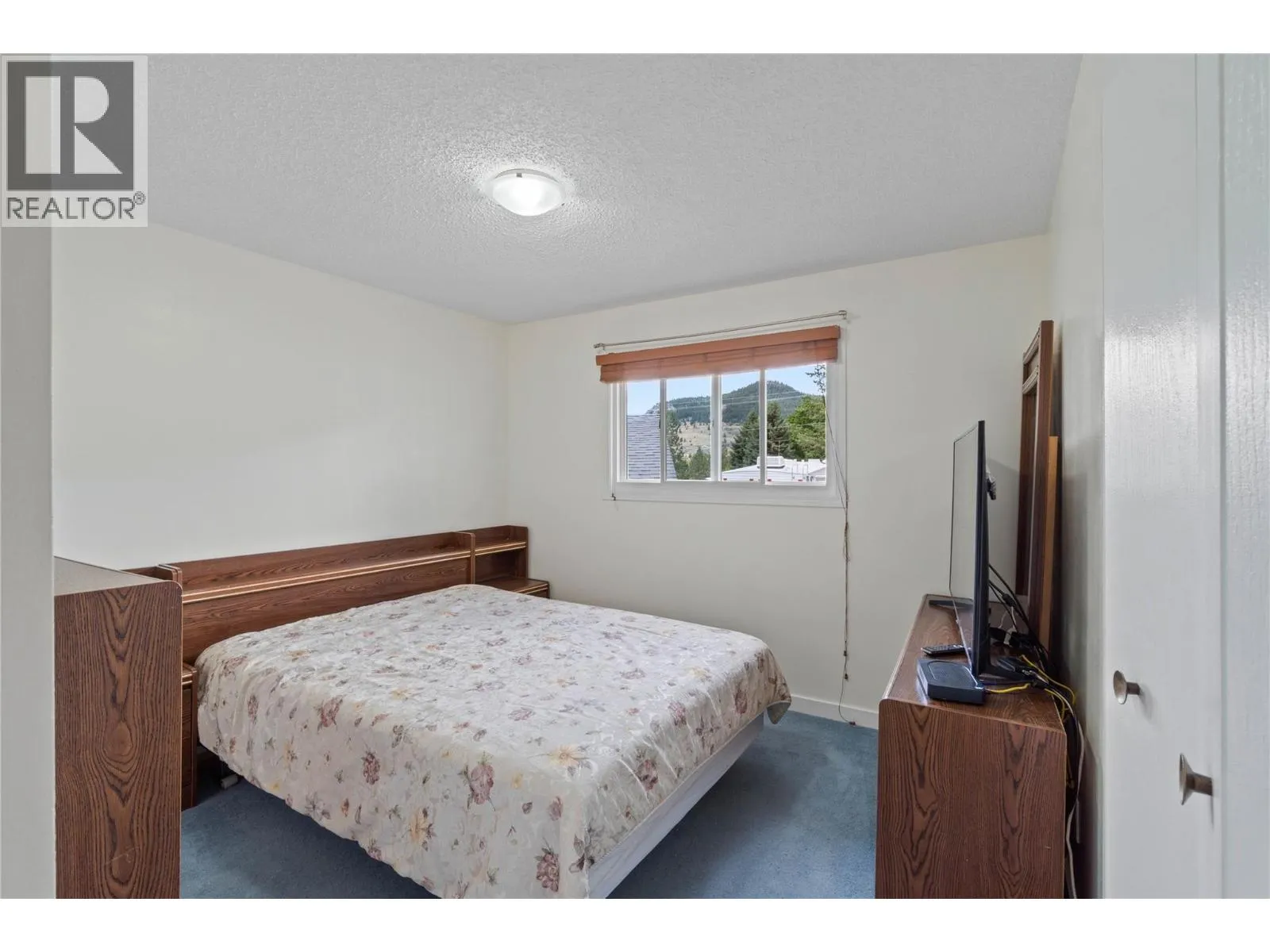 7196 Blackwell Road