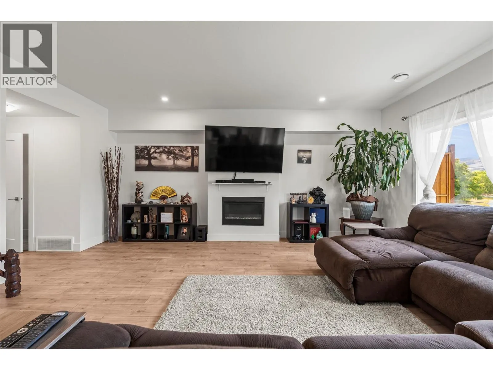 6600 Okanagan Avenue Unit# 44